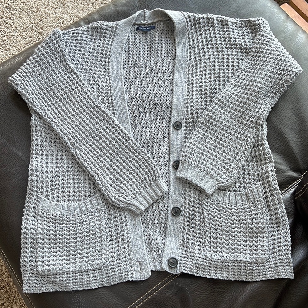American eagle knit cardigan